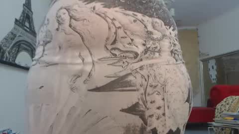 Ana online show from 10/25/25, 11:29