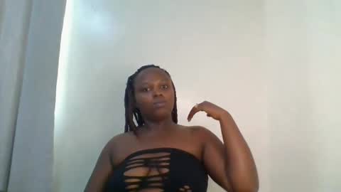 Crisiah online show from 04/19/26, 08:46