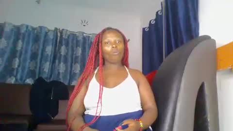 Snapshot of luckyawesome chatting on 06/08/26, 12:03 Crisiah online show from 06/08/26, 12:03