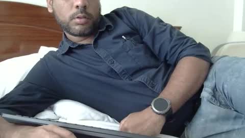 luckyfinalone online show from 10/27/25, 04:33