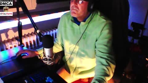        call me  Stefan online show from 02/23/25, 12:51