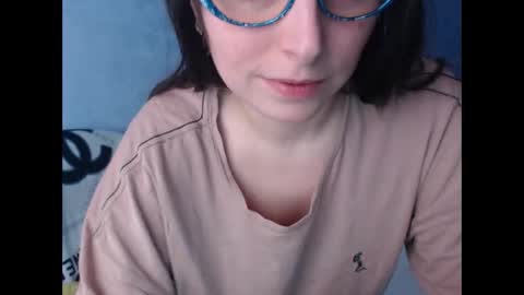 luckylinda23 online show from 02/24/25, 05:42