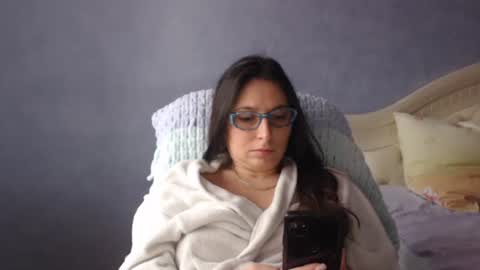 luckylinda23 online show from 01/09/26, 12:19