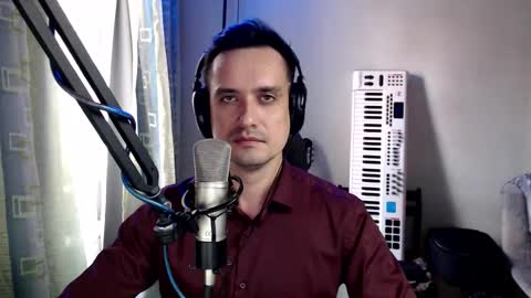 Snapshot of luckyman10000000 chatting on 10/27/25, 09:13 luckyman10000000 online show from 10/27/25, 09:13