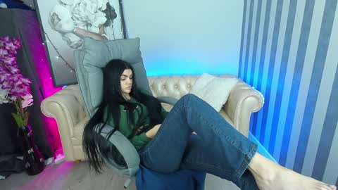 Monika online show from 12/21/24, 04:46