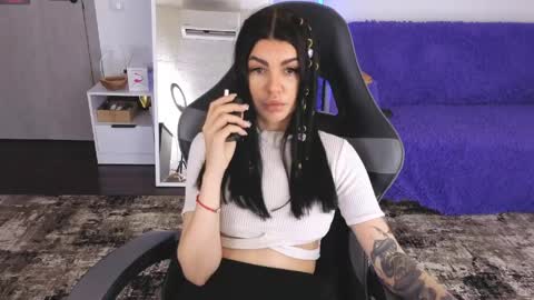 Monika online show from 04/11/26, 08:18