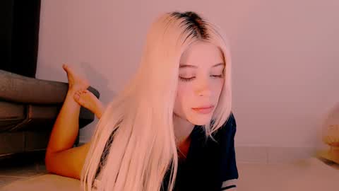 luckysapphire777 online show from 02/03/25, 10:03