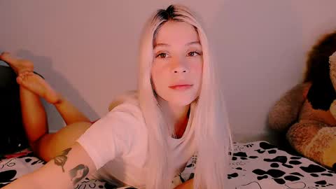 luckysapphire777 online show from 02/06/25, 08:07