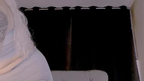 luckysapphire777 online show from 09/27/25, 05:12