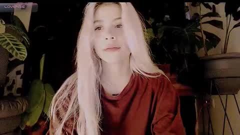 luckysapphire777 online show from 10/16/25, 11:11