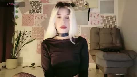 Snapshot of luckysapphire777 chatting on 07/06/26, 04:53 luckysapphire777 online show from 07/06/26, 04:53
