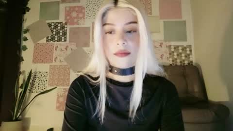 Snapshot of luckysapphire777 chatting on 07/30/26, 02:05 luckysapphire777 online show from 07/30/26, 02:05