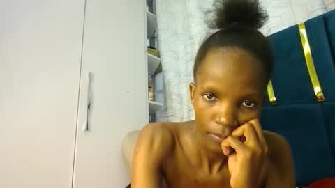 brielle online show from 12/18/25, 11:49