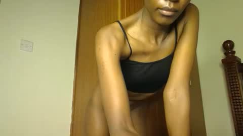 brielle online show from 04/09/26, 07:41