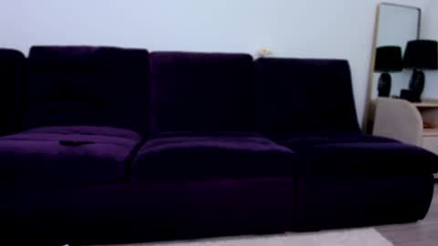 Mia online show from 02/05/25, 05:20