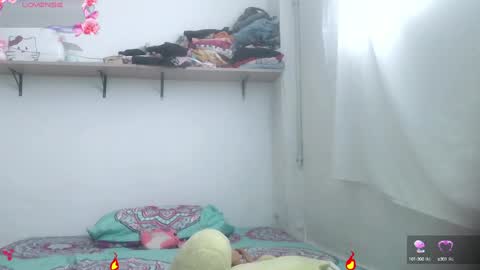 Lucrecia... new accout...OFS LU 21 online show from 12/28/24, 07:11