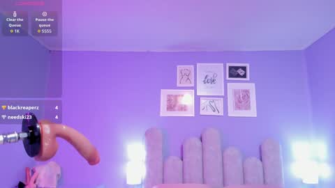 Lu online show from 09/30/25, 07:30