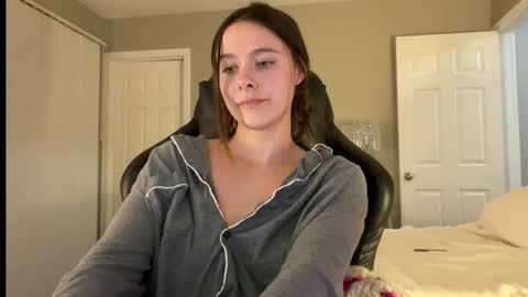 Lucy online show from 03/09/26, 02:48