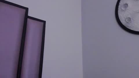   online show from 12/19/25, 06:31