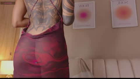 Paula           online show from 04/05/26, 01:47