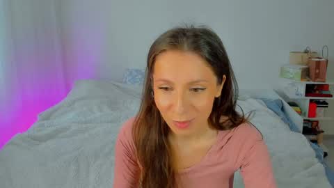 lucy__ray online show from 05/07/26, 08:09