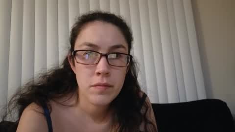 Snapshot of lucy_allison chatting on 01/21/25, 05:16 Lucy online show from 01/21/25, 05:16