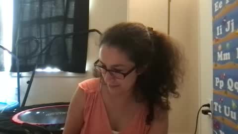 Snapshot of lucy_allison chatting on 05/23/26, 12:05 Lucy online show from 05/23/26, 12:05