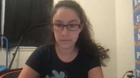 Snapshot of lucy_allison chatting on 06/10/26, 12:15 Lucy online show from 06/10/26, 12:15