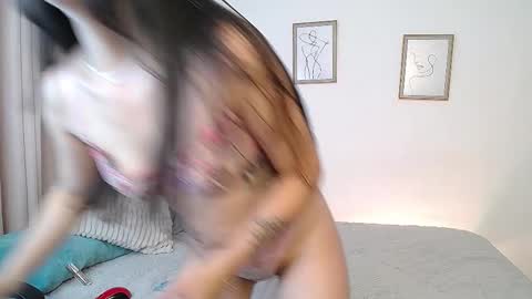 Lucia online show from 02/26/26, 10:20