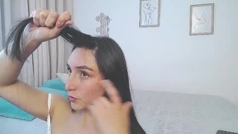 Lucia online show from 04/16/26, 11:07