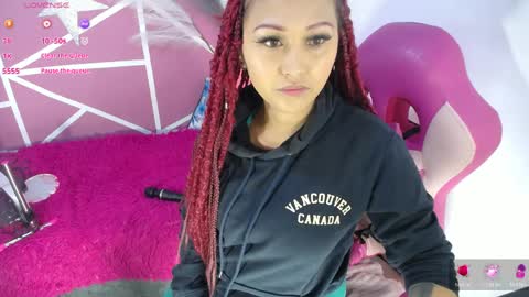 lucy_beatifull online show from 04/11/26, 10:30