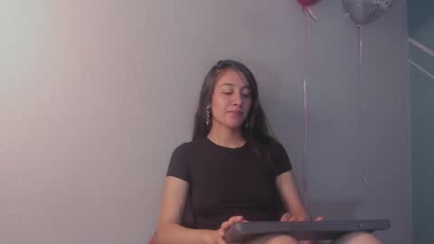 Lucy Herrera online show from 02/25/26, 10:52