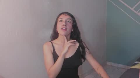 Lucy Herrera online show from 03/03/26, 10:59