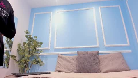 lucy_canel online show from 11/08/25, 01:55