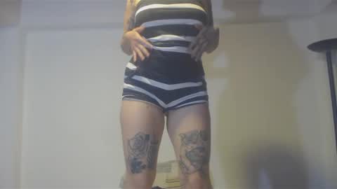 Lucia online show from 12/23/24, 12:57