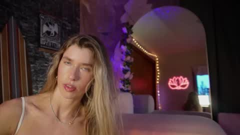 Lucy. online show from 03/22/26, 02:26