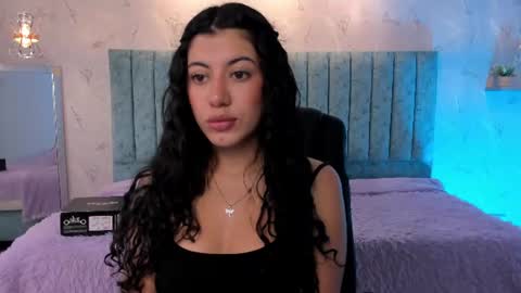 Lucy Greys online show from 07/07/26, 11:58