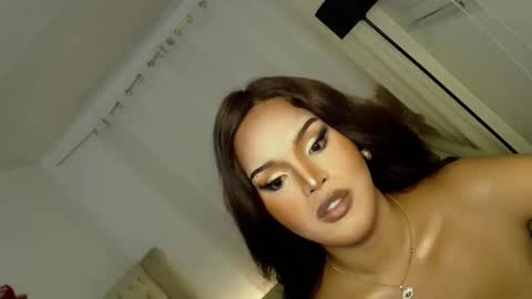    MONA    online show from 03/07/25, 09:40