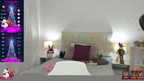 Lucia online show from 12/15/24, 10:37
