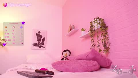 Luciana online show from 03/16/26, 05:44