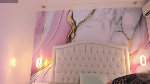 Lucy online show from 04/07/26, 12:05