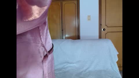  SleepyAbuela online show from 02/25/26, 01:21