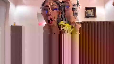 Aliana online show from 01/04/25, 07:55