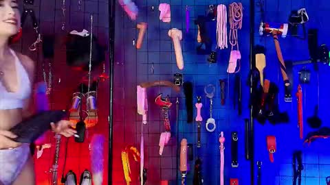 Lucy and slave maddy online show from 11/17/25, 08:47