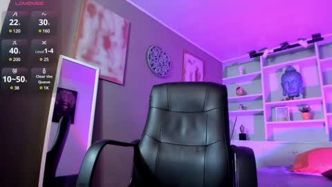 Lucy  online show from 03/10/25, 09:29