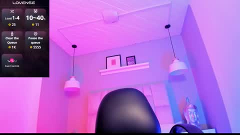 Lucy  online show from 01/08/26, 07:05