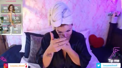 Snapshot of lucyanasilva chatting on 09/24/25, 01:14 Lucyana Silva online show from 09/24/25, 01:14