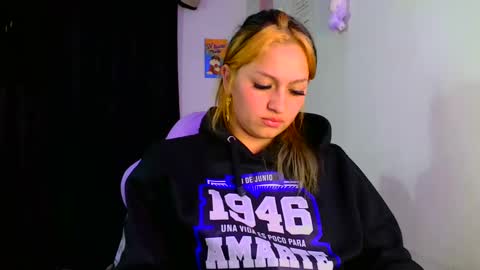 LUCIA  online show from 12/31/24, 06:05