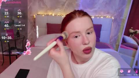 Lucy online show from 02/19/26, 03:35