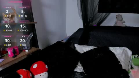 Snapshot of lucyjade2 chatting on 05/31/26, 11:06 lucyjade2 online show from 05/31/26, 11:06